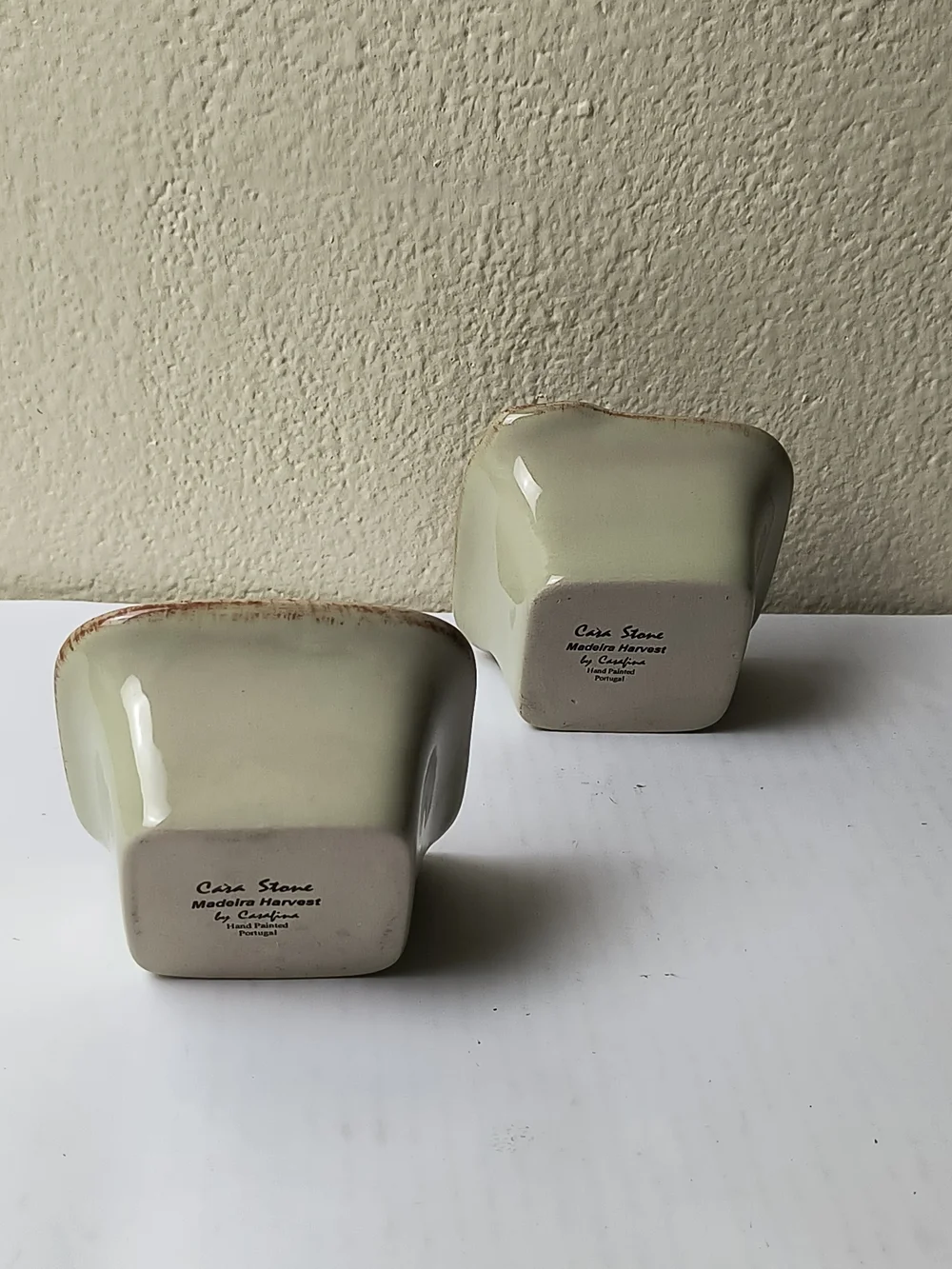 Casa Stone Madeira Harvest Ceramic Vase by Casafina Sauce Dish - Dijon Gold